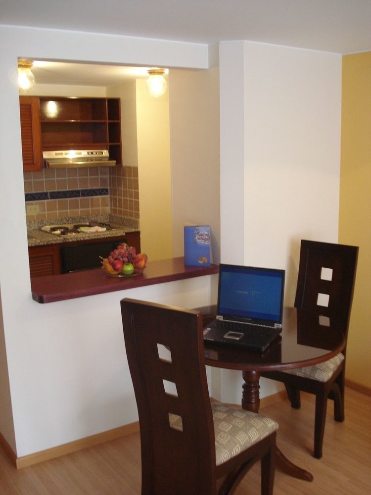 Apartamentos Santa Maria โบโกตา ภายนอก รูปภาพ